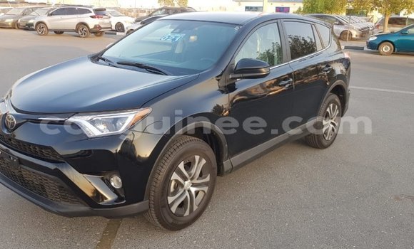 Acheter Import Voiture Toyota 4Runner Noir à Import - Dubai, Conakry Acheter Import Voiture Toyota 4Runner Noir à Import - Dubai, Conakry