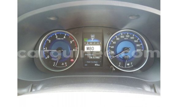 Acheter Import Voiture Toyota Hilux Noir à Import - Dubai, Conakry Acheter Import Voiture Toyota Hilux Noir à Import - Dubai, Conakry