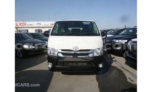Buy Import Toyota Hiace White Car in Import - Dubai in Conakry Buy Import Toyota Hiace White Car in Import - Dubai in Conakry