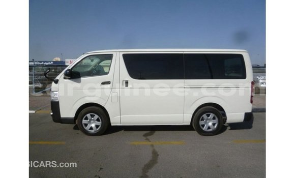 Buy Import Toyota Hiace White Car in Import - Dubai in Conakry Buy Import Toyota Hiace White Car in Import - Dubai in Conakry