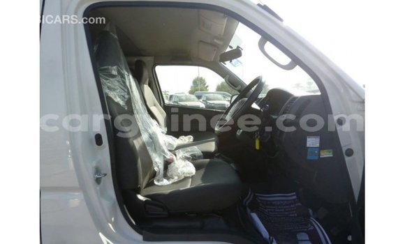 Buy Import Toyota Hiace White Car in Import - Dubai in Conakry Buy Import Toyota Hiace White Car in Import - Dubai in Conakry