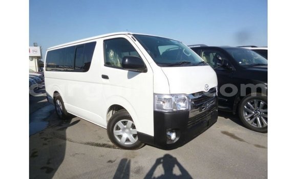 Buy Import Toyota Hiace White Car in Import - Dubai in Conakry Buy Import Toyota Hiace White Car in Import - Dubai in Conakry