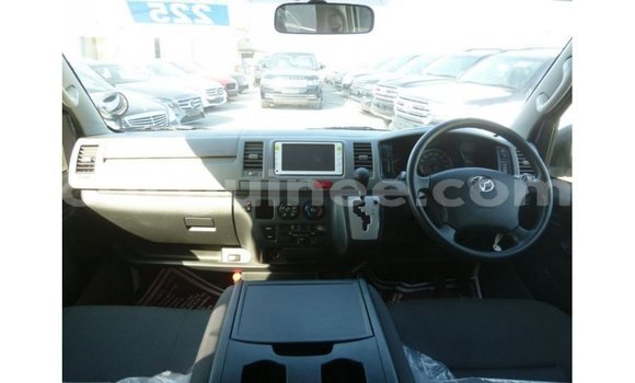 Buy Import Toyota Hiace White Car in Import - Dubai in Conakry Buy Import Toyota Hiace White Car in Import - Dubai in Conakry