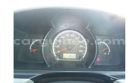 Buy Import Toyota Hiace White Car in Import - Dubai in Conakry Buy Import Toyota Hiace White Car in Import - Dubai in Conakry