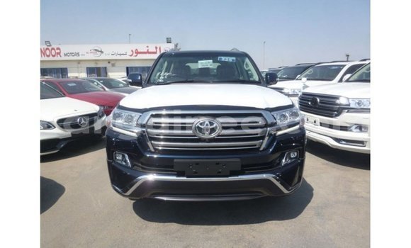 Buy Import Toyota Land Cruiser Blue Car in Import - Dubai in Conakry Buy Import Toyota Land Cruiser Blue Car in Import - Dubai in Conakry
