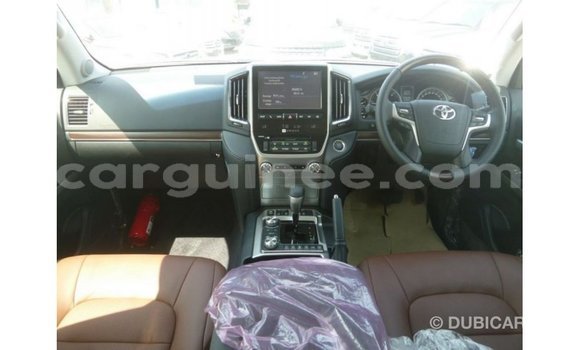 Buy Import Toyota Land Cruiser Blue Car in Import - Dubai in Conakry Buy Import Toyota Land Cruiser Blue Car in Import - Dubai in Conakry