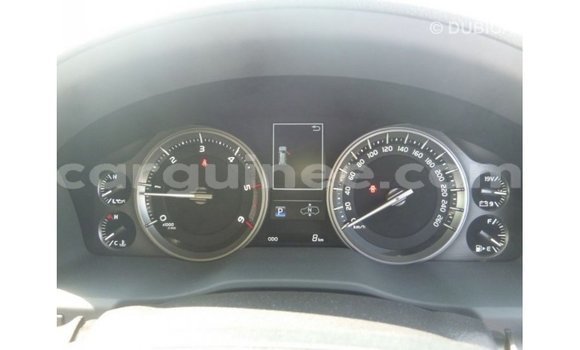 Acheter Import Voiture Toyota Land Cruiser Rouge à Import - Dubai, Conakry Acheter Import Voiture Toyota Land Cruiser Rouge à Import - Dubai, Conakry