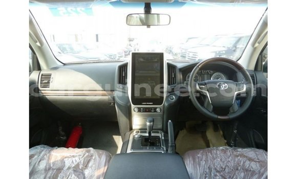 Buy Import Toyota Land Cruiser Black Car in Import - Dubai in Conakry Buy Import Toyota Land Cruiser Black Car in Import - Dubai in Conakry