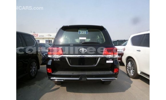Buy Import Toyota Land Cruiser Black Car in Import - Dubai in Conakry Buy Import Toyota Land Cruiser Black Car in Import - Dubai in Conakry