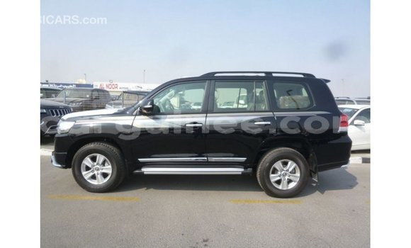 Buy Import Toyota Land Cruiser Black Car in Import - Dubai in Conakry Buy Import Toyota Land Cruiser Black Car in Import - Dubai in Conakry