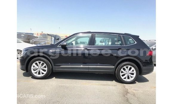 Buy Import Volkswagen Tiguan Black Car in Import - Dubai in Conakry Buy Import Volkswagen Tiguan Black Car in Import - Dubai in Conakry