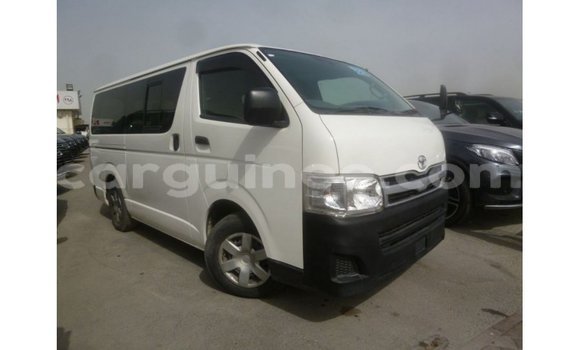 Buy Import Toyota Hiace White Car in Import - Dubai in Conakry Buy Import Toyota Hiace White Car in Import - Dubai in Conakry
