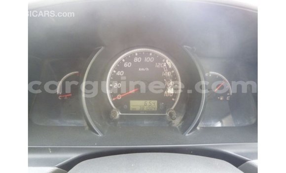 Buy Import Toyota Hiace White Car in Import - Dubai in Conakry Buy Import Toyota Hiace White Car in Import - Dubai in Conakry