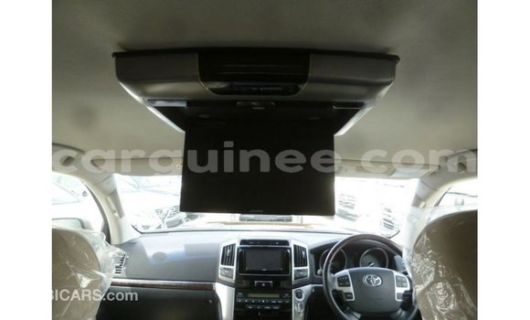 Acheter Import Voiture Toyota Land Cruiser Autre à Import - Dubai, Conakry Acheter Import Voiture Toyota Land Cruiser Autre à Import - Dubai, Conakry