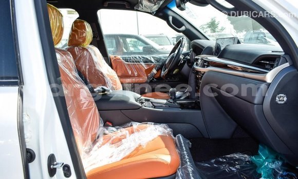 Buy Import Lexus LX White Car in Import - Dubai in Conakry Buy Import Lexus LX White Car in Import - Dubai in Conakry