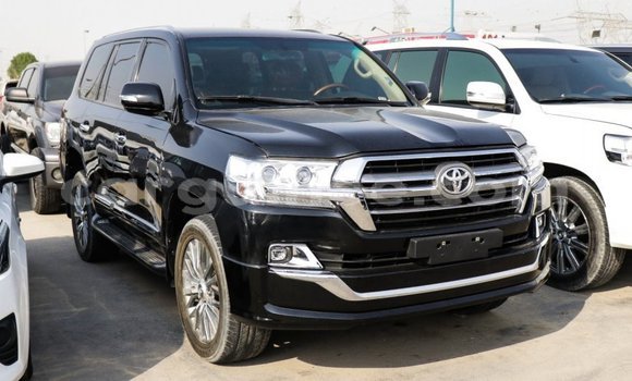 Buy Import Toyota Land Cruiser Black Car in Import - Dubai in Conakry Buy Import Toyota Land Cruiser Black Car in Import - Dubai in Conakry