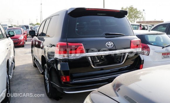 Buy Import Toyota Land Cruiser Black Car in Import - Dubai in Conakry Buy Import Toyota Land Cruiser Black Car in Import - Dubai in Conakry