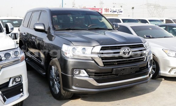 Buy Import Toyota Land Cruiser Black Car in Import - Dubai in Conakry Buy Import Toyota Land Cruiser Black Car in Import - Dubai in Conakry
