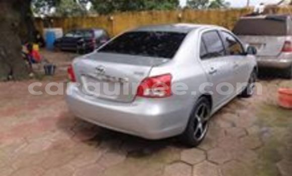 Acheter Occasion Voiture Toyota Yaris Gris à Conakry, Conakry Acheter Occasion Voiture Toyota Yaris Gris à Conakry, Conakry