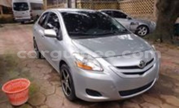 Acheter Occasion Voiture Toyota Yaris Gris à Conakry, Conakry Acheter Occasion Voiture Toyota Yaris Gris à Conakry, Conakry
