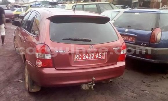 Acheter Occasion Voiture Mazda 323 Rouge à Conakry, Conakry Acheter Occasion Voiture Mazda 323 Rouge à Conakry, Conakry