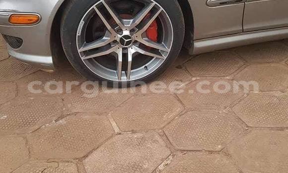 Acheter Occasion Voiture Mercedes-Benz C–Class Gris à Conakry, Conakry Acheter Occasion Voiture Mercedes-Benz C–Class Gris à Conakry, Conakry