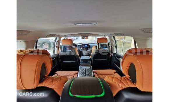 Acheter Import Voiture Toyota Land Cruiser Noir à Import - Dubai, Conakry Acheter Import Voiture Toyota Land Cruiser Noir à Import - Dubai, Conakry