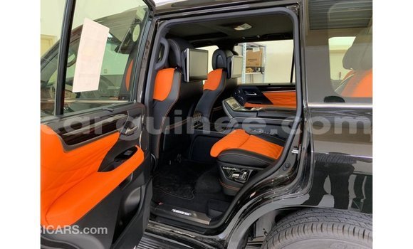 Acheter Import Voiture Lexus LX Noir à Import - Dubai, Conakry Acheter Import Voiture Lexus LX Noir à Import - Dubai, Conakry