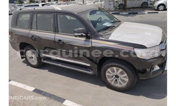 Acheter Import Voiture Toyota Land Cruiser Noir à Import - Dubai, Conakry Acheter Import Voiture Toyota Land Cruiser Noir à Import - Dubai, Conakry