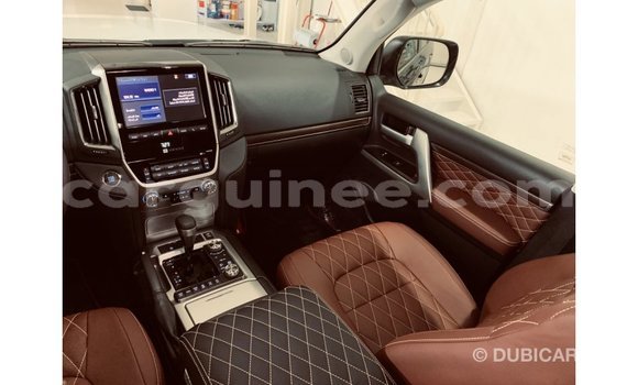 Buy Import Toyota Land Cruiser Black Car in Import - Dubai in Conakry Buy Import Toyota Land Cruiser Black Car in Import - Dubai in Conakry