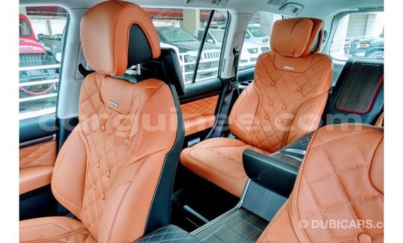 Buy Import Toyota Land Cruiser Black Car in Import - Dubai in Conakry Buy Import Toyota Land Cruiser Black Car in Import - Dubai in Conakry