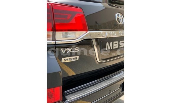 Buy Import Toyota Land Cruiser Black Car in Import - Dubai in Conakry Buy Import Toyota Land Cruiser Black Car in Import - Dubai in Conakry