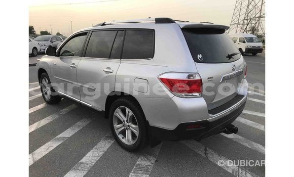 Acheter Import Voiture Toyota Highlander Autre à Import - Dubai, Conakry Acheter Import Voiture Toyota Highlander Autre à Import - Dubai, Conakry