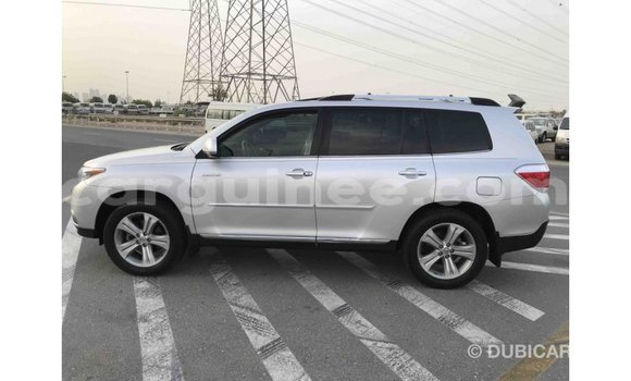 Acheter Import Voiture Toyota Highlander Autre à Import - Dubai, Conakry Acheter Import Voiture Toyota Highlander Autre à Import - Dubai, Conakry