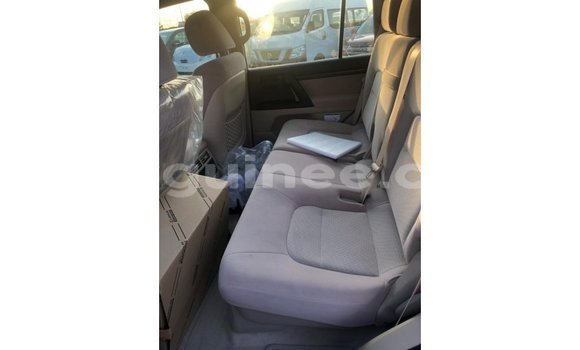 Buy Import Toyota Land Cruiser Black Car in Import - Dubai in Conakry Buy Import Toyota Land Cruiser Black Car in Import - Dubai in Conakry