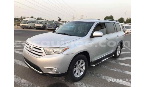 Acheter Import Voiture Toyota Highlander Autre à Import - Dubai, Conakry Acheter Import Voiture Toyota Highlander Autre à Import - Dubai, Conakry