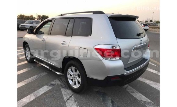 Acheter Import Voiture Toyota Highlander Autre à Import - Dubai, Conakry Acheter Import Voiture Toyota Highlander Autre à Import - Dubai, Conakry