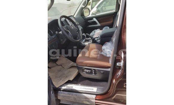 Acheter Import Voiture Toyota Land Cruiser Marron à Import - Dubai, Conakry Acheter Import Voiture Toyota Land Cruiser Marron à Import - Dubai, Conakry