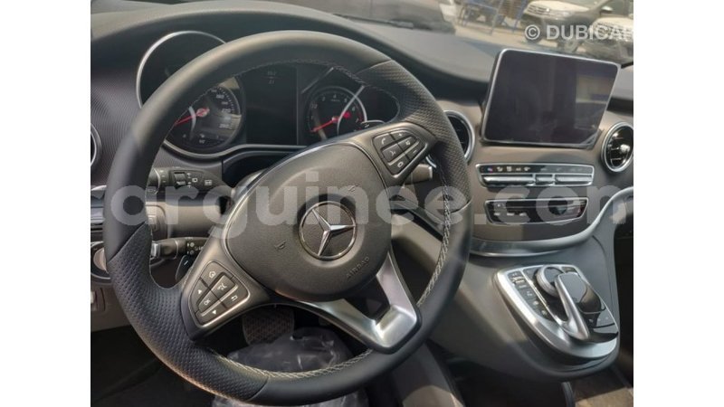 Big with watermark mercedes benz 250 conakry import dubai 3557