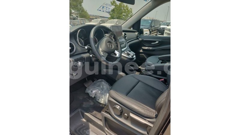 Big with watermark mercedes benz 250 conakry import dubai 3557