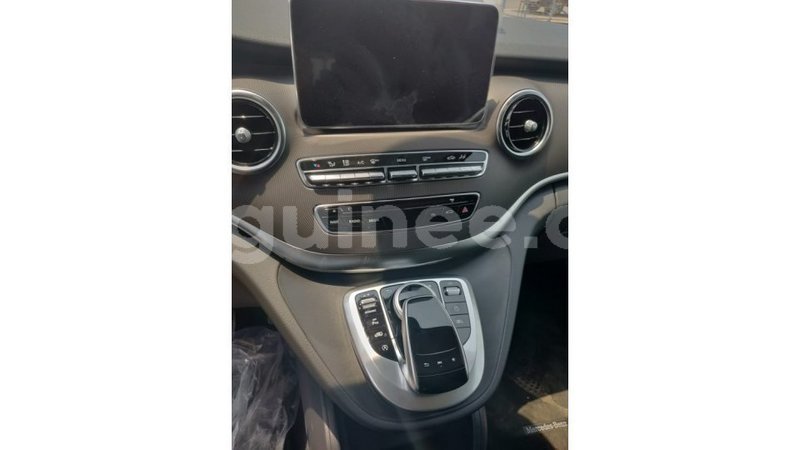 Big with watermark mercedes benz 250 conakry import dubai 3557