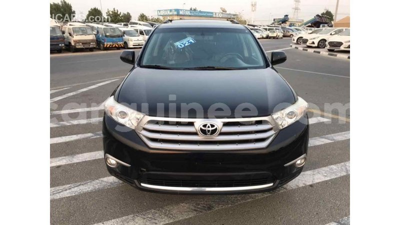 Big with watermark toyota highlander conakry import dubai 3558