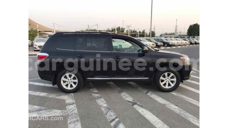 Big with watermark toyota highlander conakry import dubai 3558