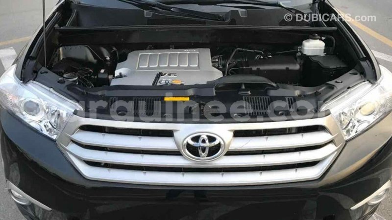 Big with watermark toyota highlander conakry import dubai 3561