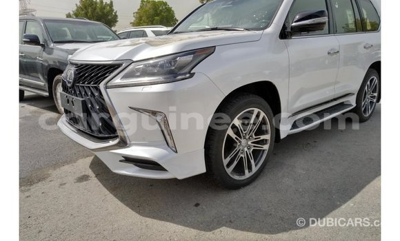 Buy Import Lexus LX White Car in Import - Dubai in Conakry Buy Import Lexus LX White Car in Import - Dubai in Conakry