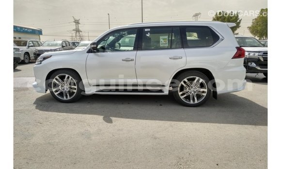 Buy Import Lexus LX White Car in Import - Dubai in Conakry Buy Import Lexus LX White Car in Import - Dubai in Conakry