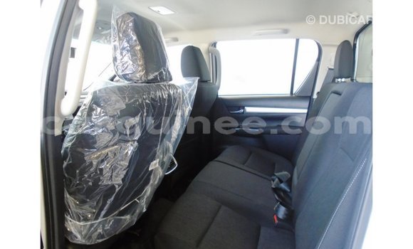 Buy Import Toyota Hilux White Car in Import - Dubai in Conakry Buy Import Toyota Hilux White Car in Import - Dubai in Conakry