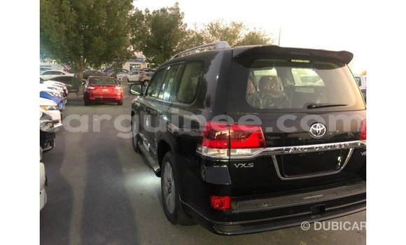 Buy Import Toyota Land Cruiser Black Car in Import - Dubai in Conakry Buy Import Toyota Land Cruiser Black Car in Import - Dubai in Conakry