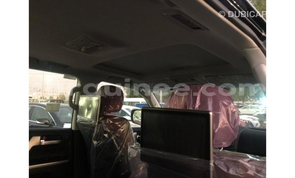 Buy Import Toyota Land Cruiser Black Car in Import - Dubai in Conakry Buy Import Toyota Land Cruiser Black Car in Import - Dubai in Conakry