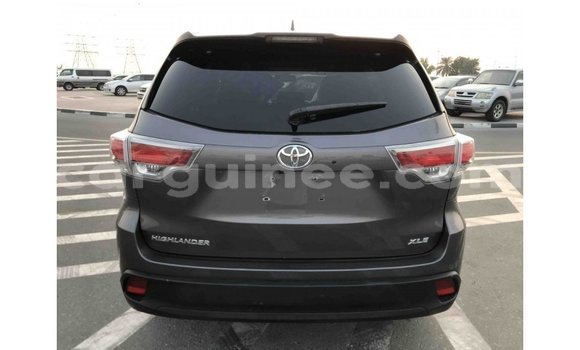 Acheter Import Voiture Toyota Highlander Autre à Import - Dubai, Conakry Acheter Import Voiture Toyota Highlander Autre à Import - Dubai, Conakry